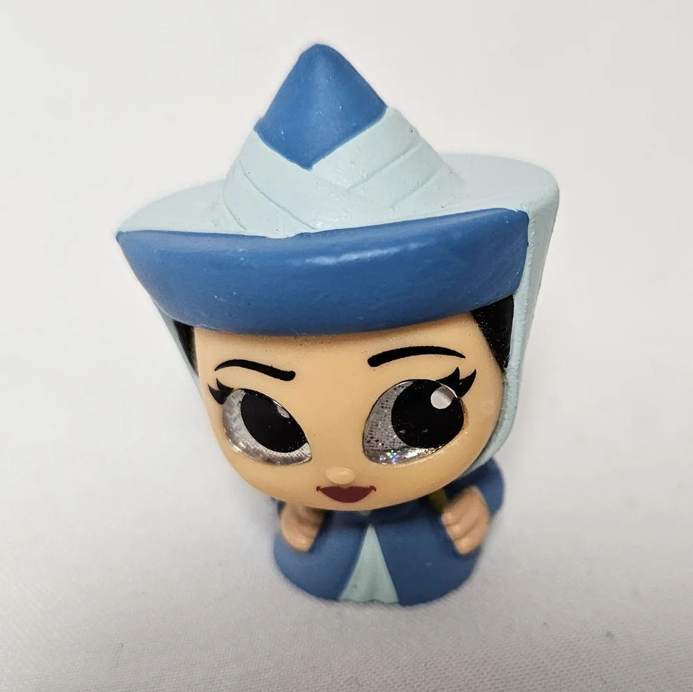 Disney Doorables Series 5 Sleeping Beauty Fairy Godmother Merryweather 1.25